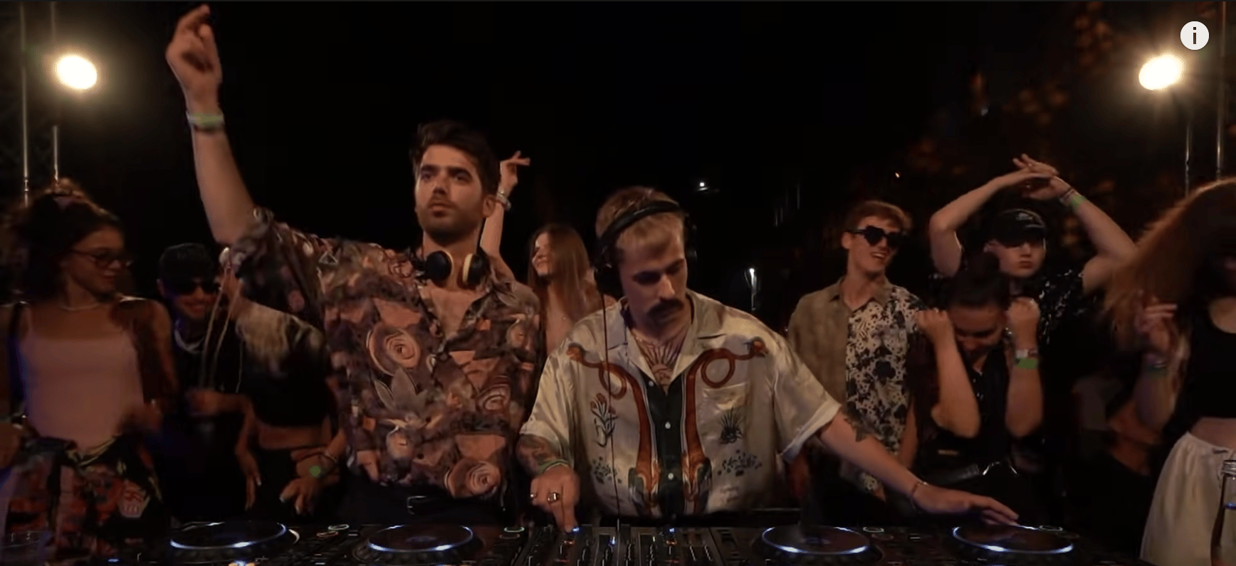 Photo of set INFRAVISION.