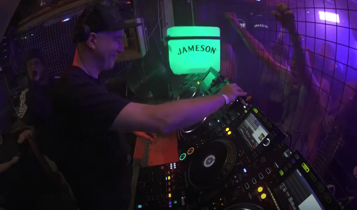 Photo of set Jamie G & RudeBoy Keith.