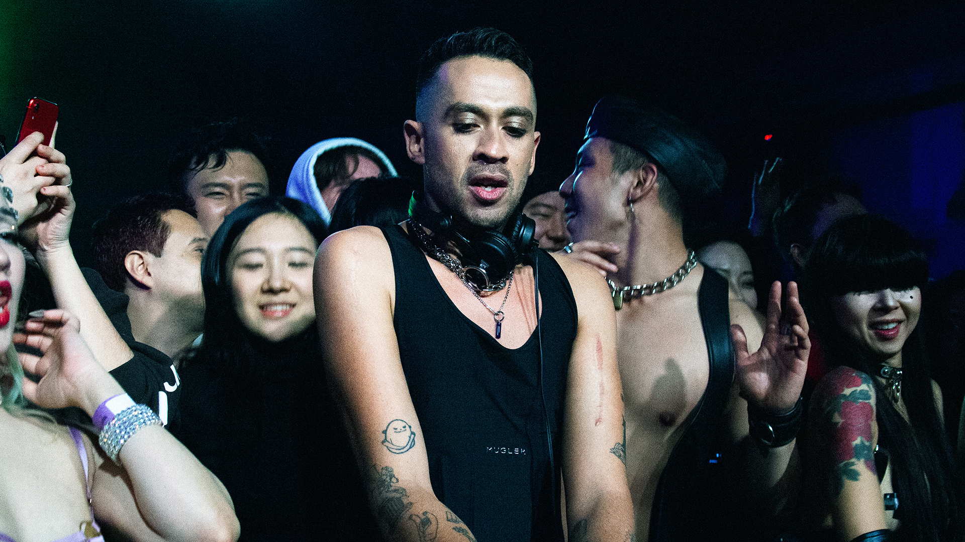 Photo of set Ligrye.