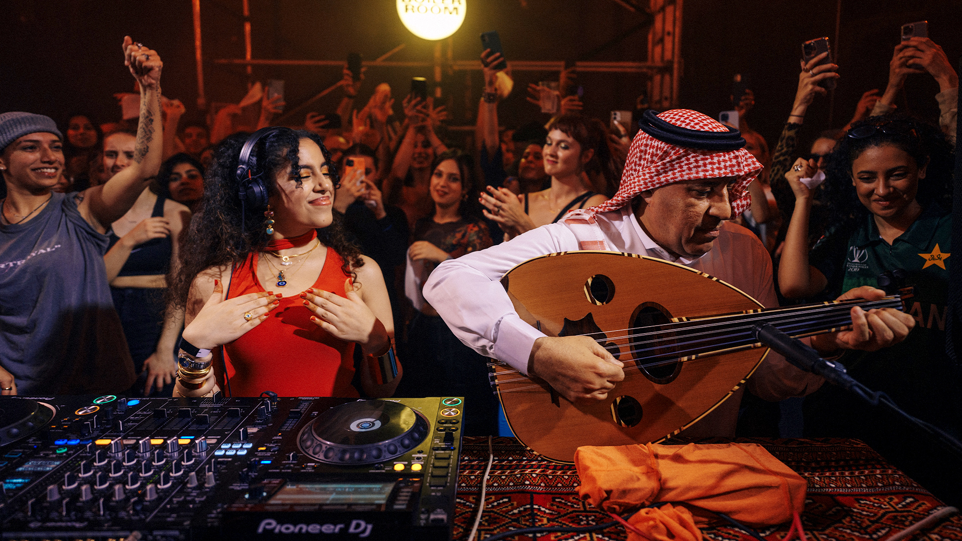 Photo of set Nooriyah.