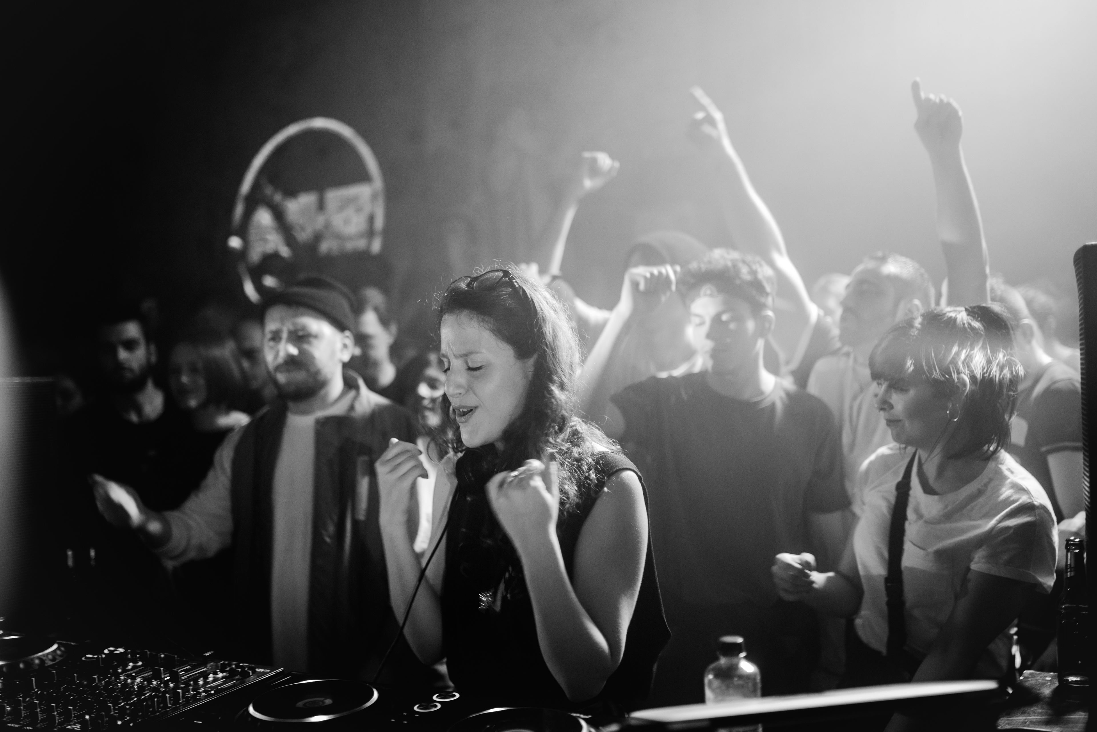 Photo of set Nur Jaber.