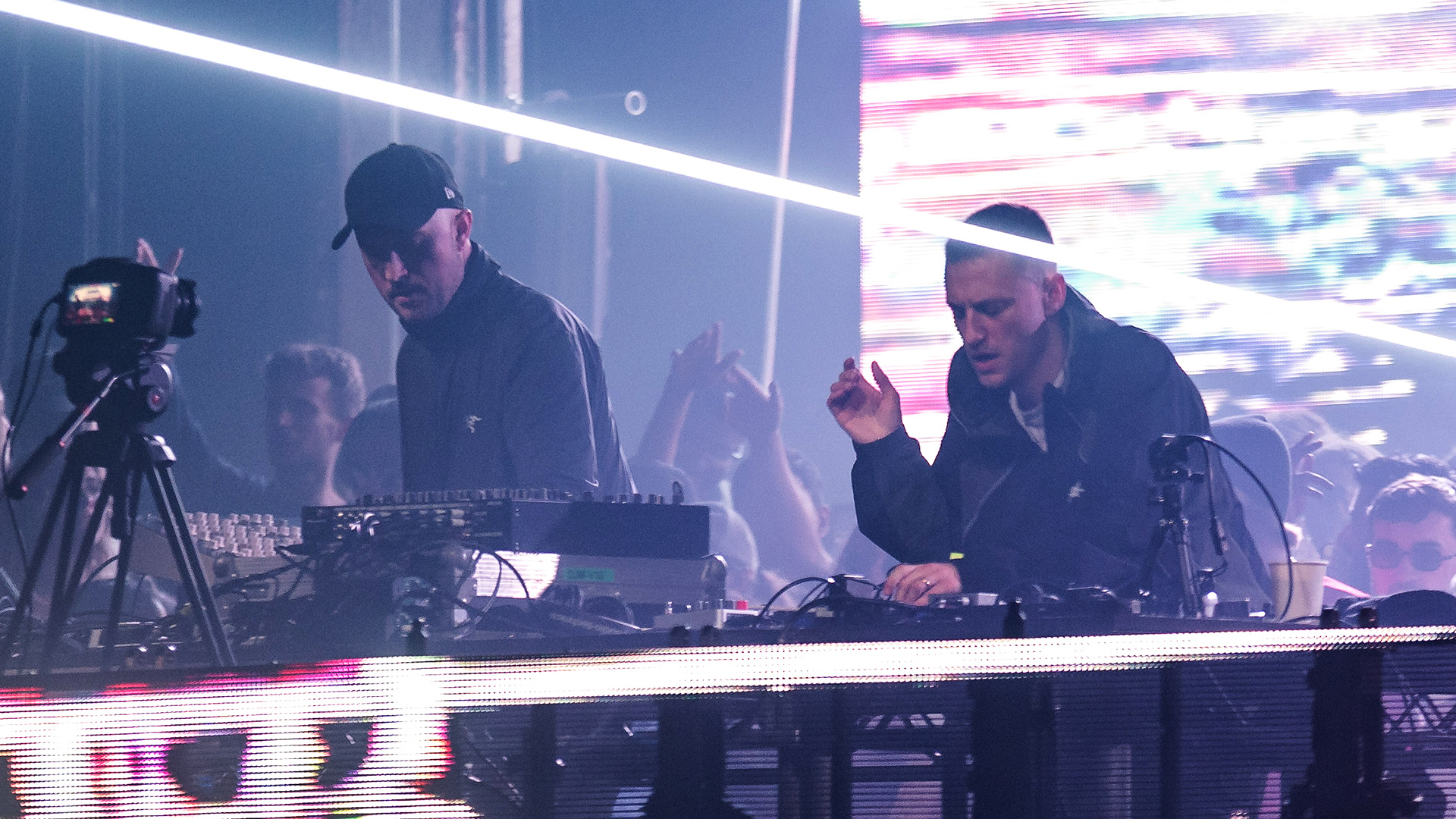 Flyer for event Overmono.