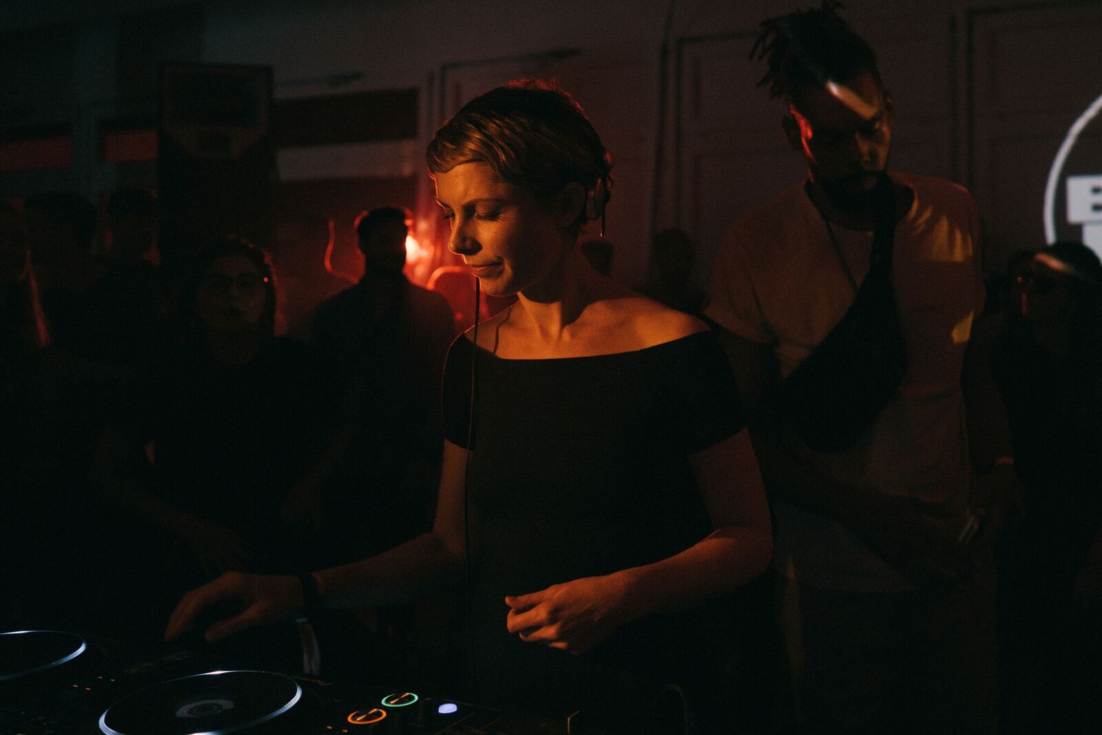 Photo of set Kristin Velvet.