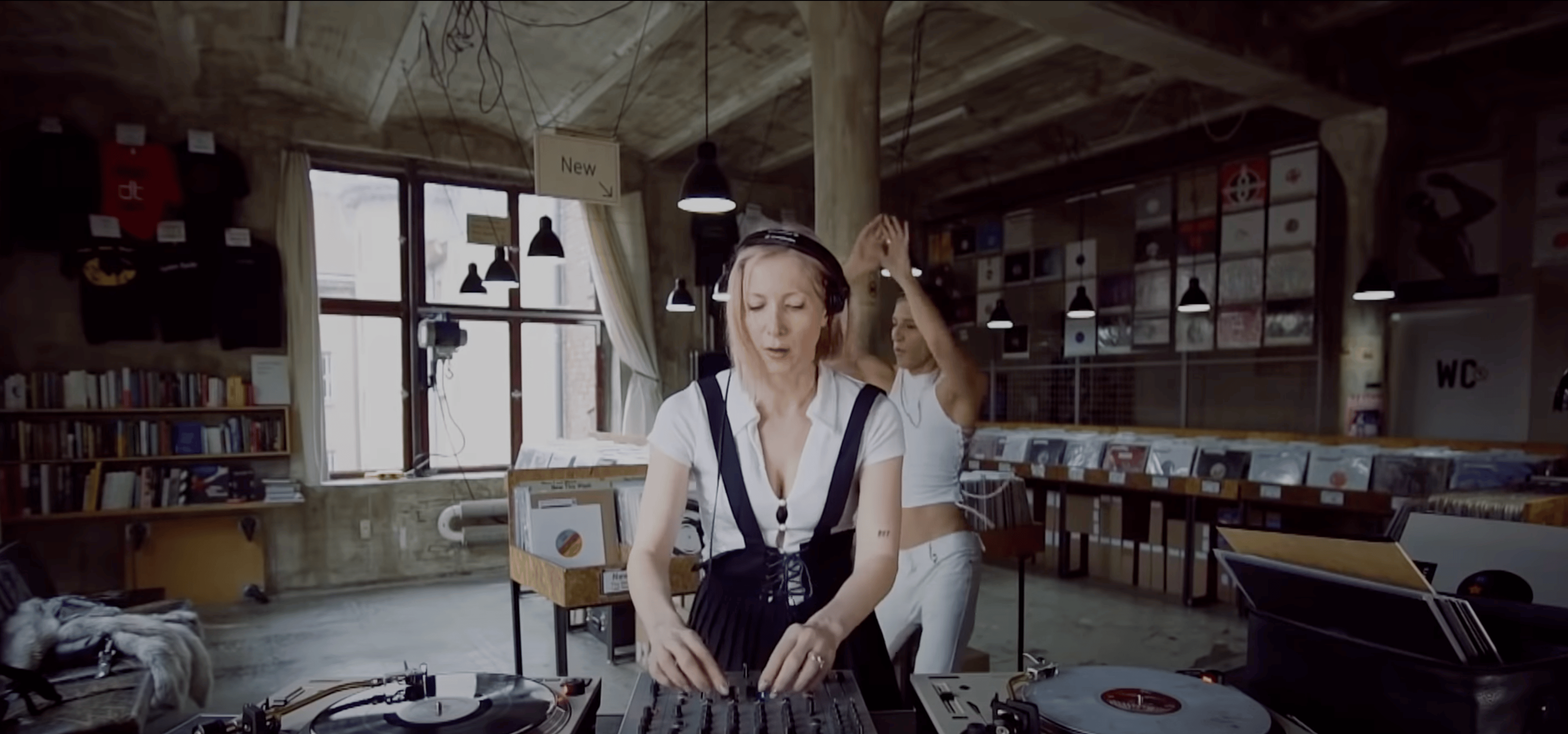 Flyer for event Ellen Allien.