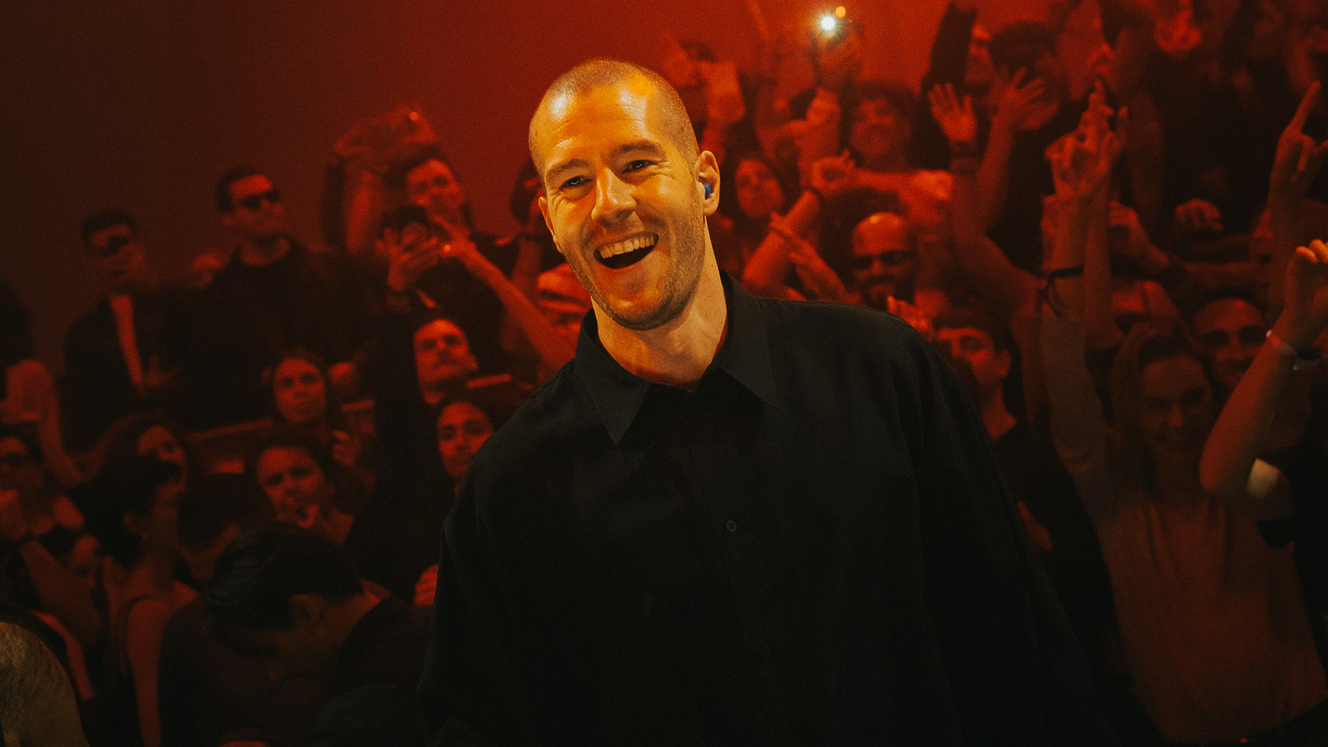 Photo of set Simone De Kunovich.