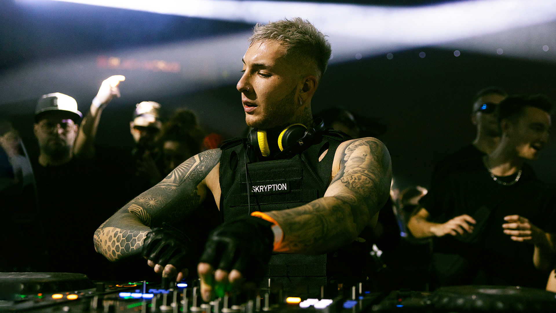 Photo of set Skryption.