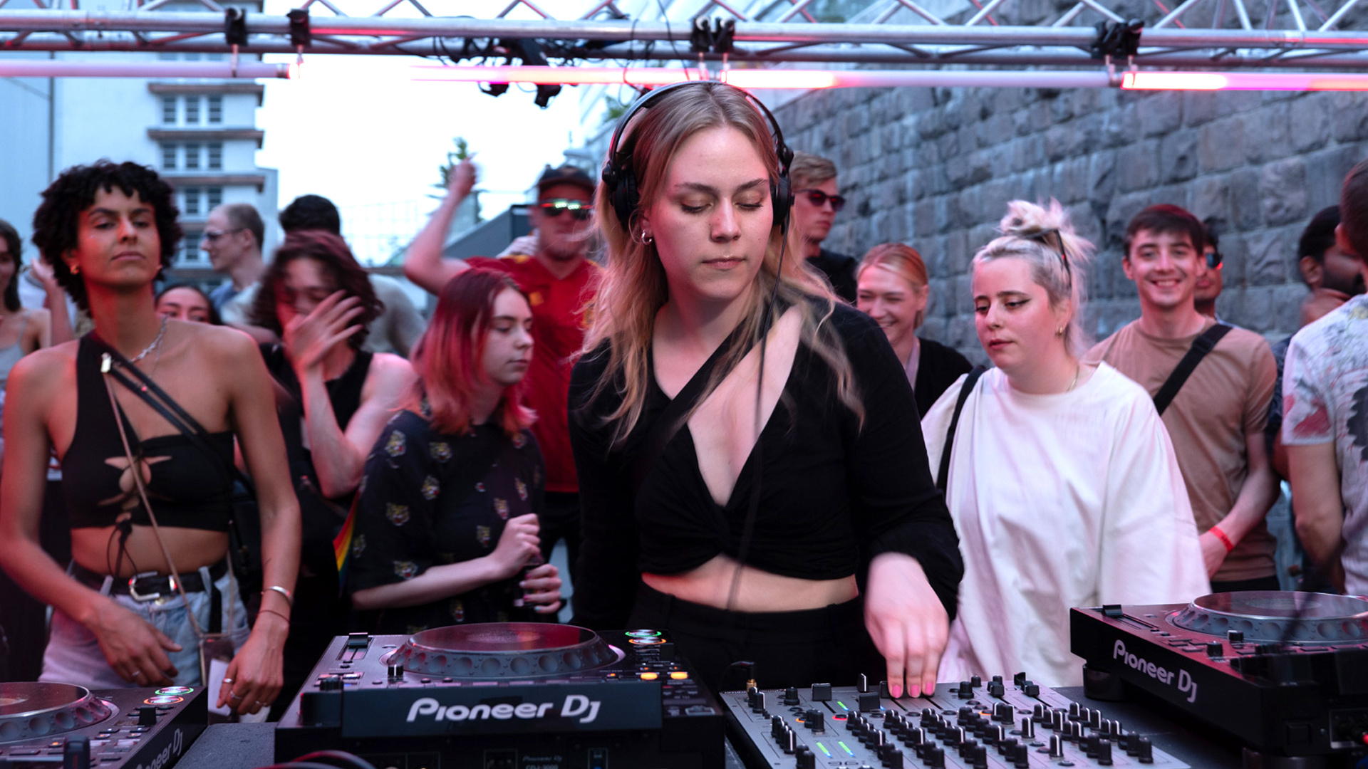 Flyer for event Tiner.