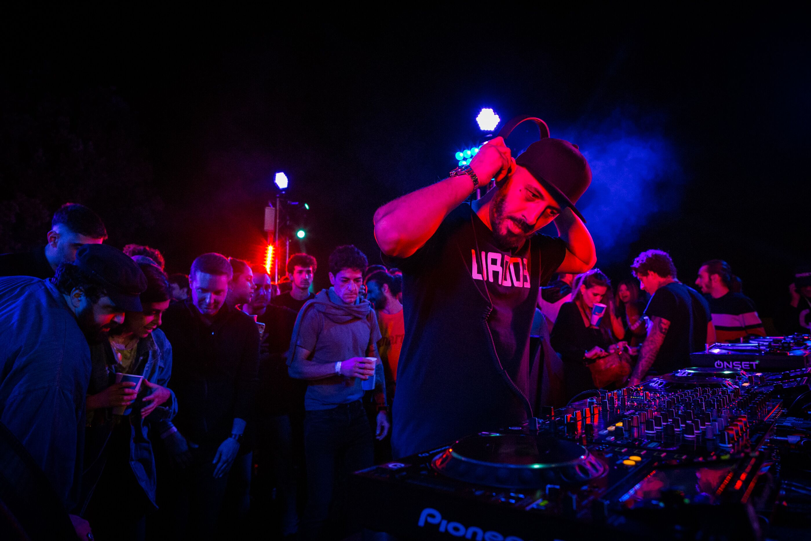 Photo of set Marco Passarani.