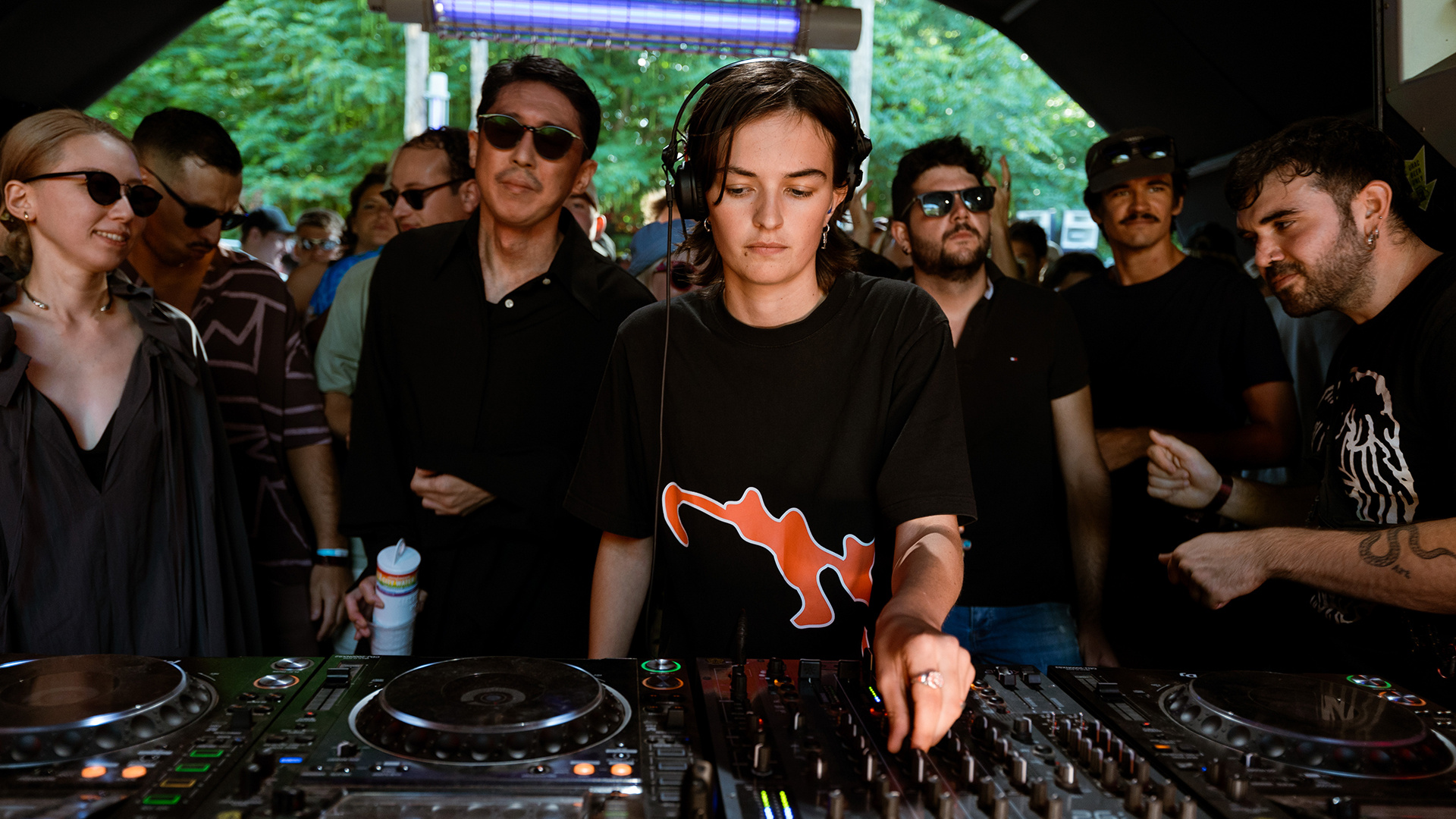 Photo of set upsammy.